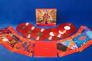 芽瑠璃堂 ＞ 松任谷由実 『ユーミン万歳！～松任谷由実50周年